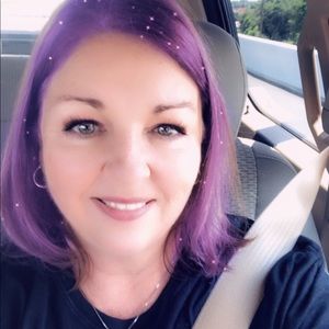 Meet your Posher, Valerie